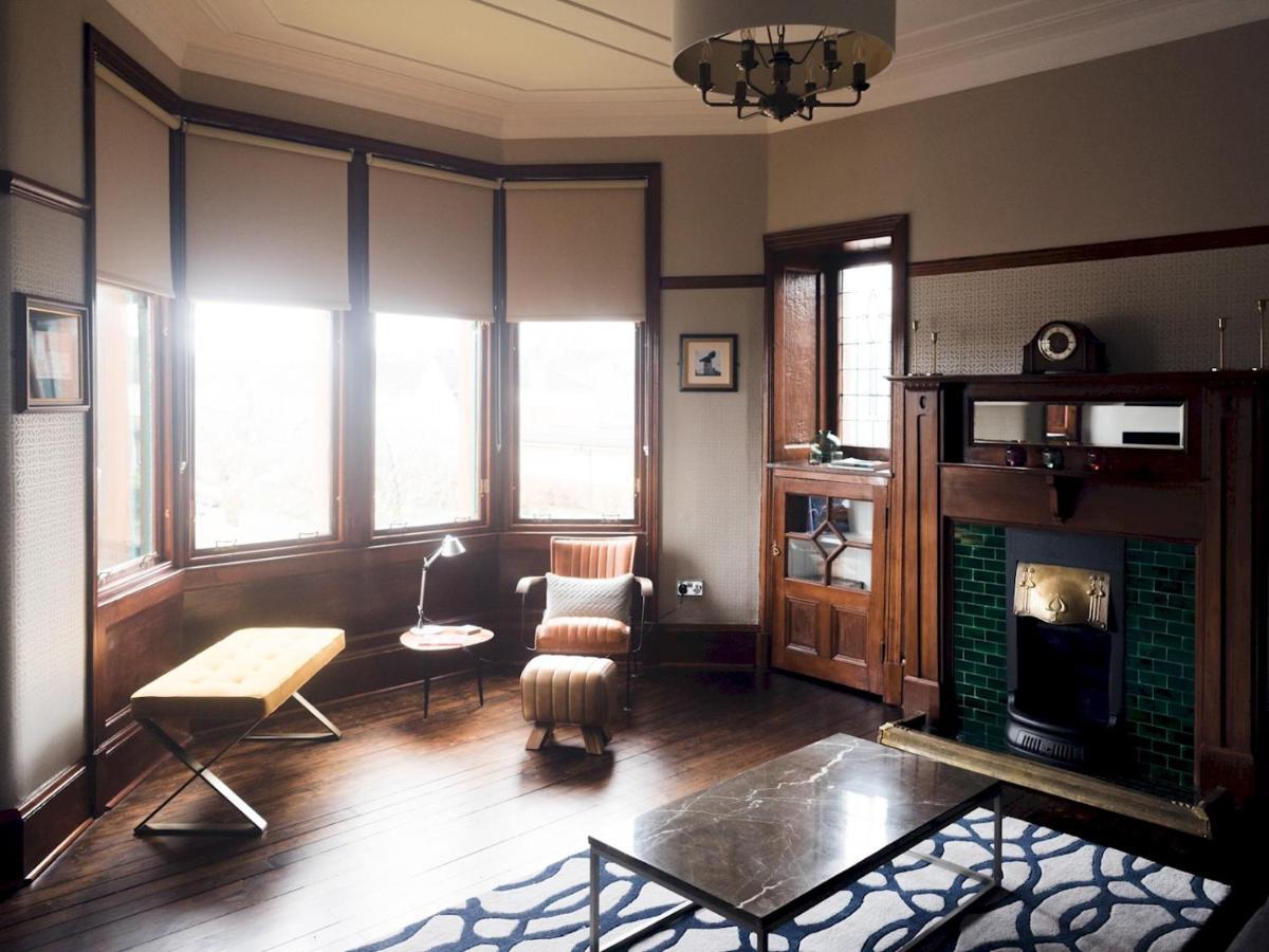 Pass The Keys Beautiful, Traditional 2 Bed Flat W Free Parking グラスゴー エクステリア 写真