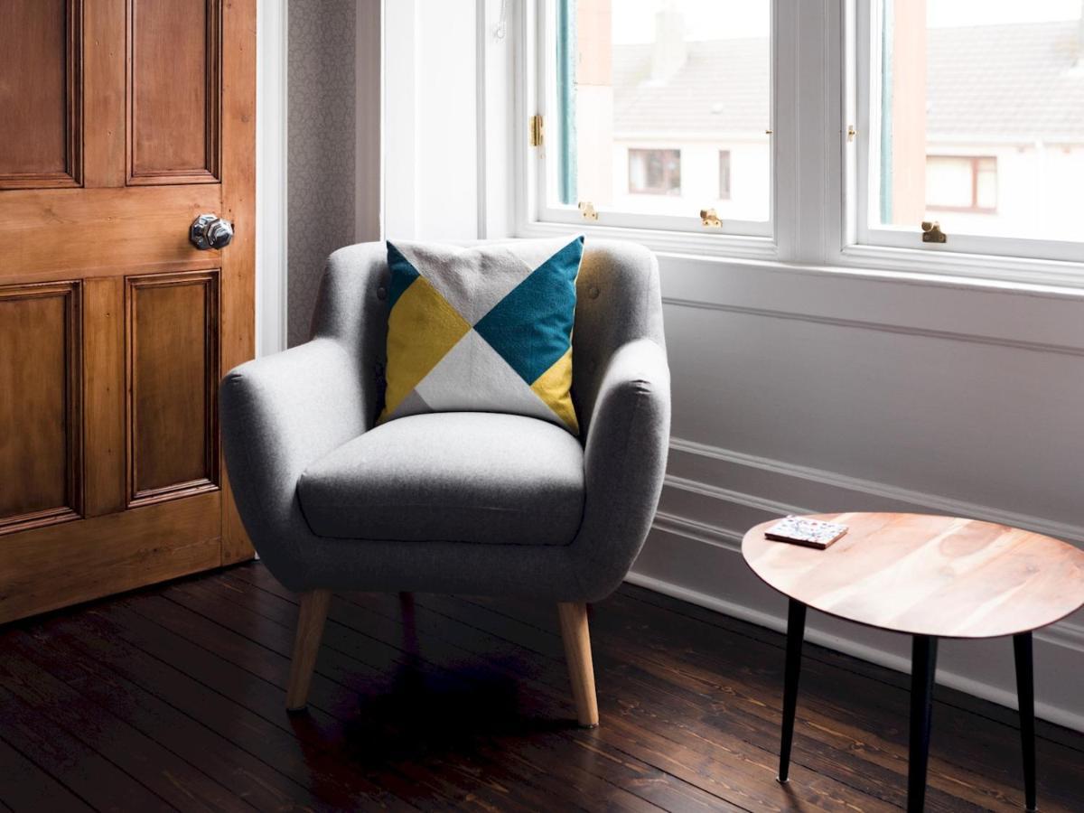 Pass The Keys Beautiful, Traditional 2 Bed Flat W Free Parking グラスゴー エクステリア 写真